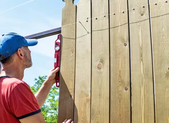 Fence-Repair-&-Painting-Services-Michiana-Roscoe-Gutrie.jpg